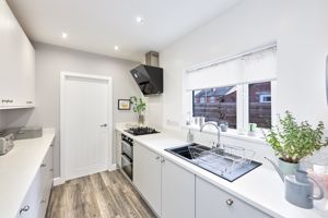 Photo 26- click for photo gallery